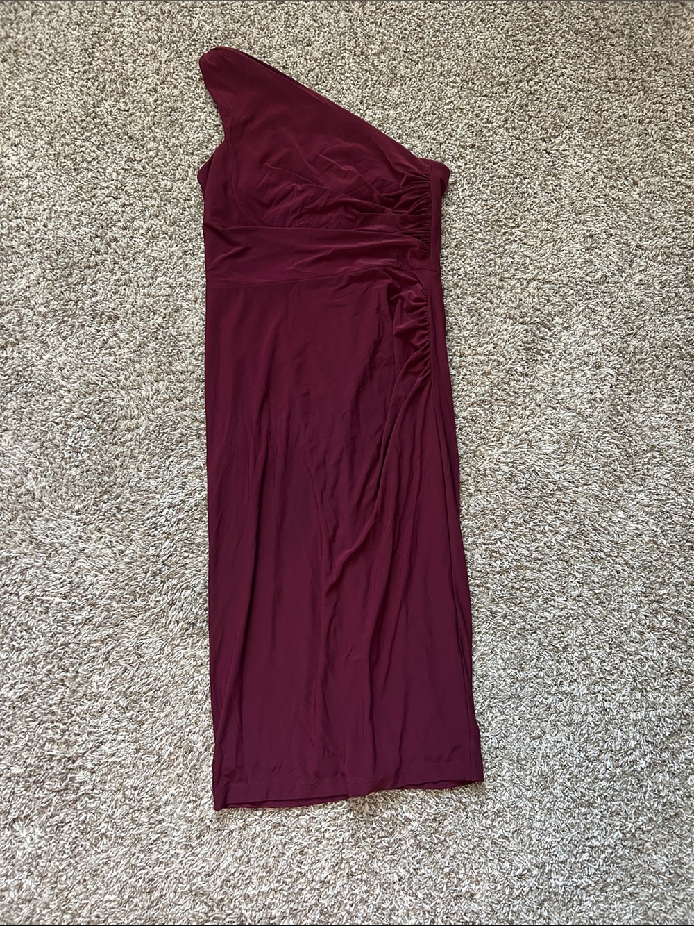 One-Shoulder Burgundy Women’s Dress